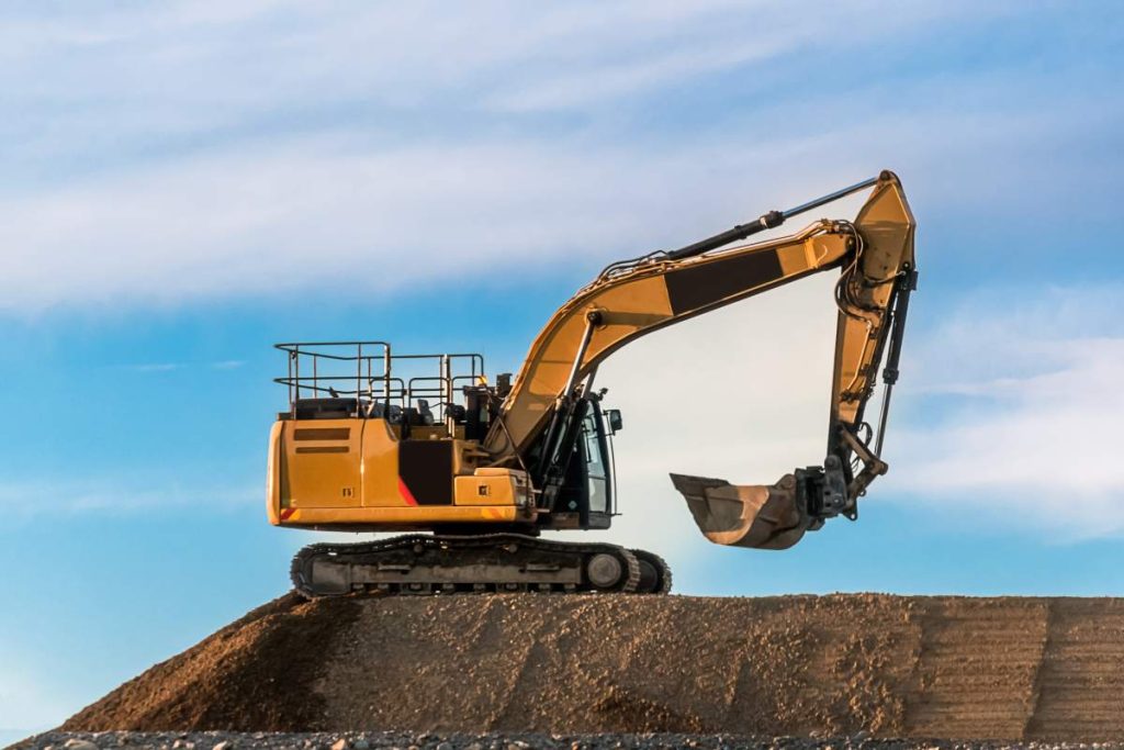 Renting Vs. Buying a Caterpillar Machinery: Which One is Better?